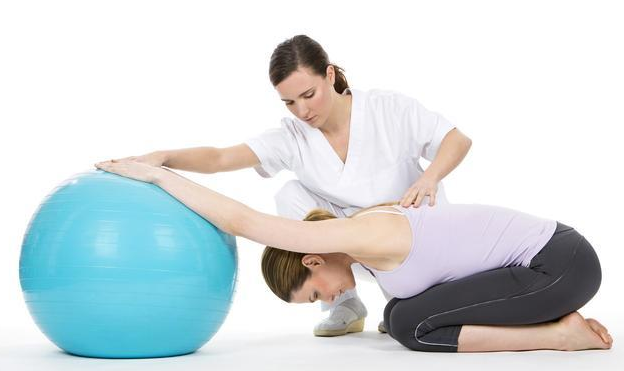 貼膏藥、推拿、針灸、吃藥、開(kāi)刀，怎么選？ 